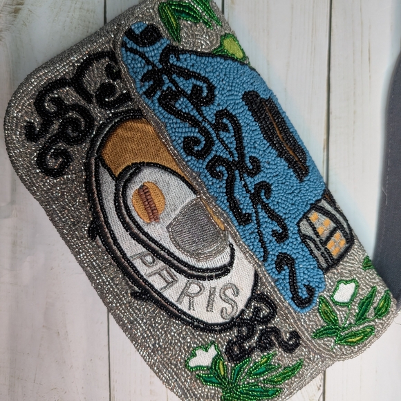 America & Beyond Express Elegant Beaded Paris Shoulder Bag - Picture 4 of 5